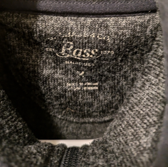GH Bass Knit Vest - Picture 2 of 2
